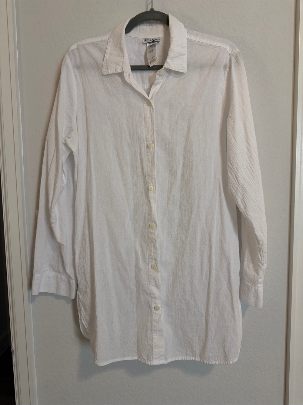 Tommy Bahama White Long-Sleeve Button Down Shirt